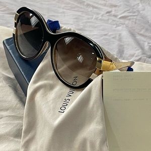 Petit Soupçon Cat Brown LV Sunglasses